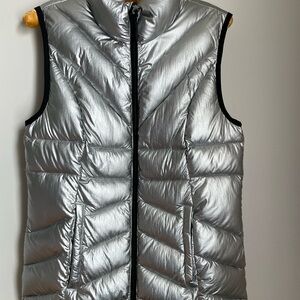 Only Metallic Silver Puffer Vest ORLY XS
